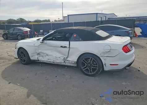 2018 Ford Mustang z USA, uszkodzony, nr VIN 1FATP8UH9J5138993